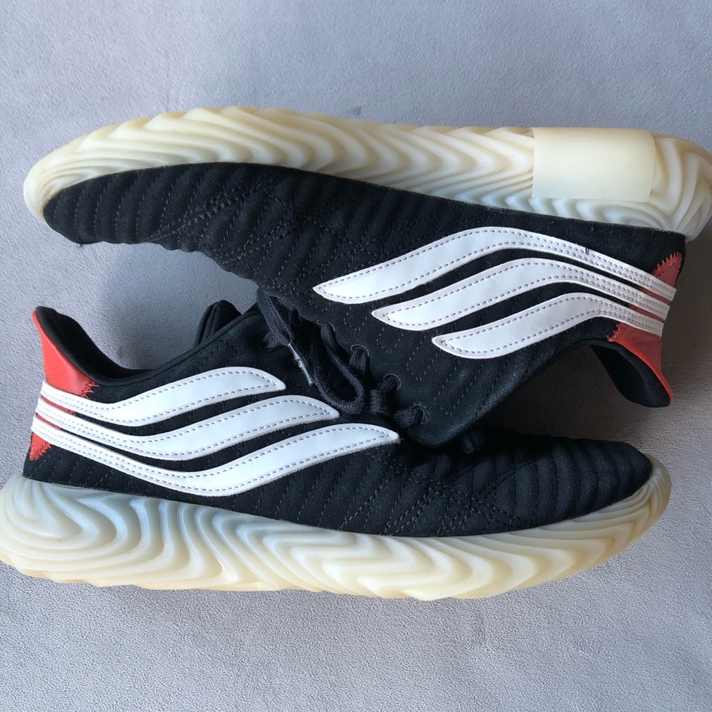 Adidas Sobakov ~ Men’s Size 9.5 ~ Black White Amber